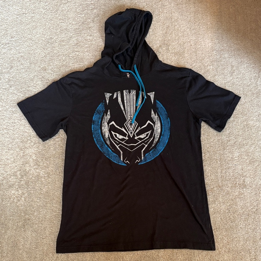 Men's Marvel Black Panther Short Sleeve Hooded Graphic T-Shirt Medium